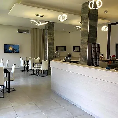 弗雷瑞斯酒店 3* 科莱尼奥