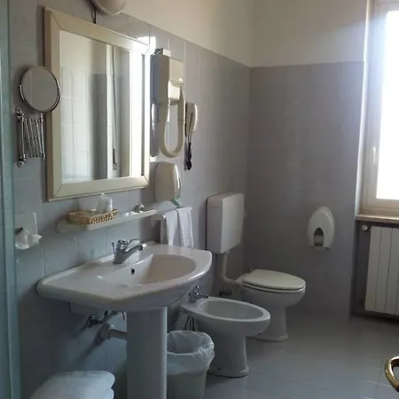 Frejus Hotel 3*