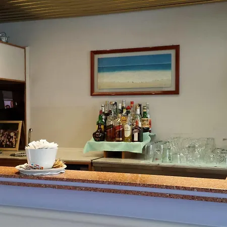 酒店 弗雷瑞斯酒店 3*