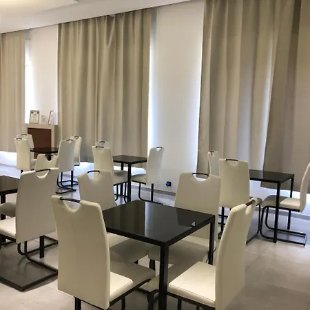 酒店 弗雷瑞斯酒店 3*