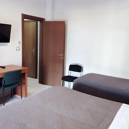 Hotel Frejus 3*